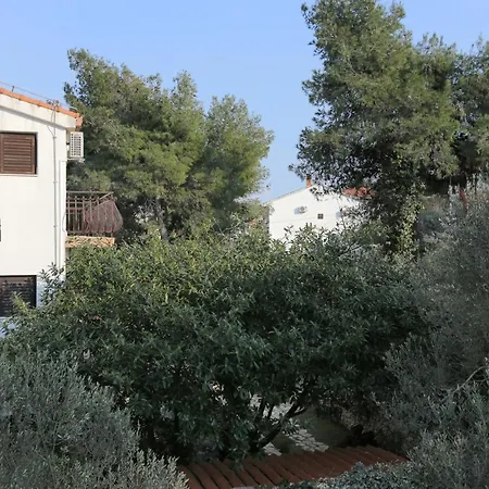 Apartments By The Sea Arbanija, Ciovo - 10347 Apartment *