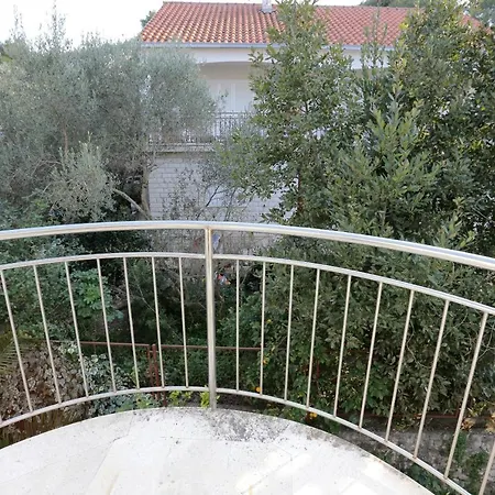 Apartments By The Sea Arbanija, Ciovo - 10347 * Trogir