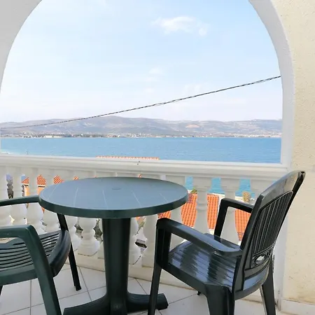 Apartments By The Sea Arbanija, Ciovo - 10347