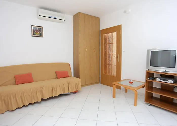 Apartments By The Sea Arbanija, Ciovo - 10347 Apartment *