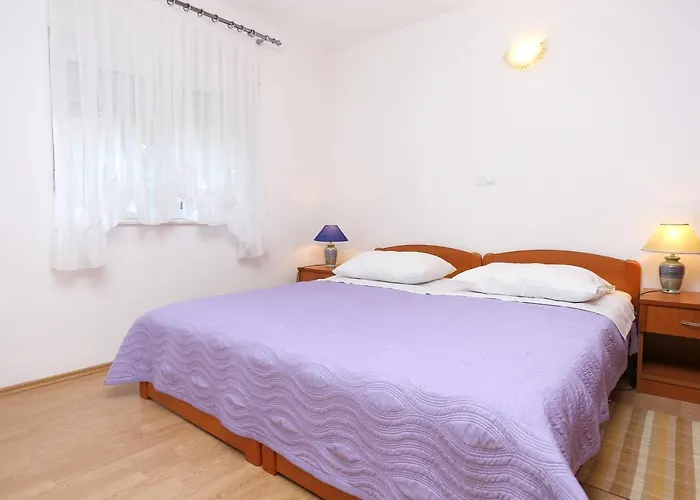 Apartments By The Sea Arbanija, Ciovo - 10347