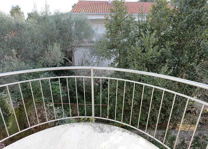 Apartments By The Sea Arbanija, Ciovo - 10347 * Trogir