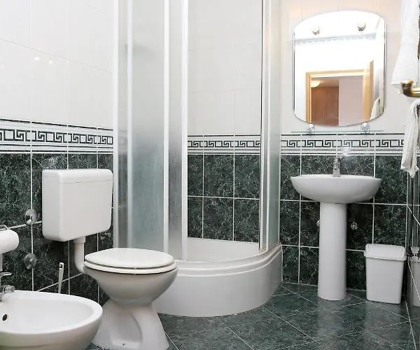 Apartment Apartments By The Sea Arbanija, Ciovo - 10347 *