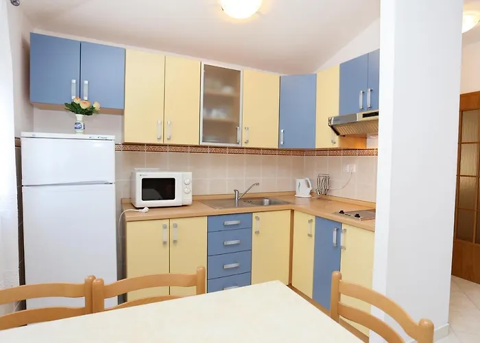 Apartments By The Sea Arbanija, Ciovo - 10347 Apartment