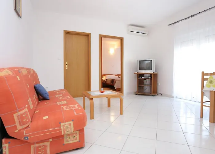 Apartments By The Sea Arbanija, Ciovo - 10347